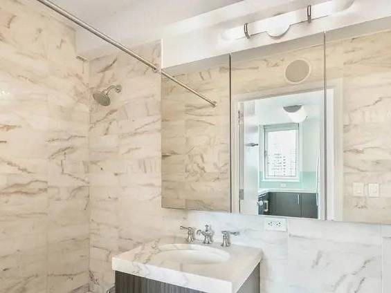 West 37th Street #16F - Photo 6 of 6