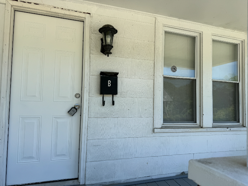 3903 King St #B - Photo 3 of 20