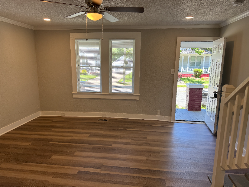 3903 King St #B - Photo 5 of 20