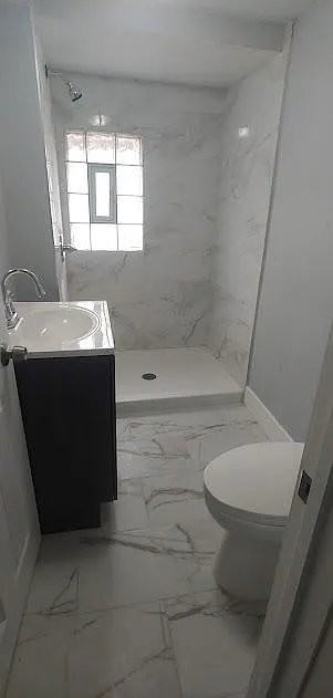 616 W Chambers St - Photo 4 of 4