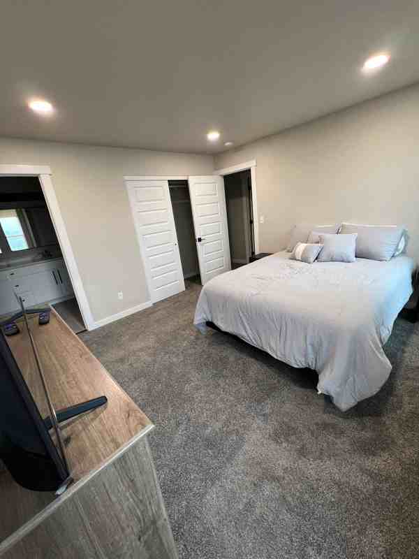 2520 Castle Pines Dr - Photo 7 of 15