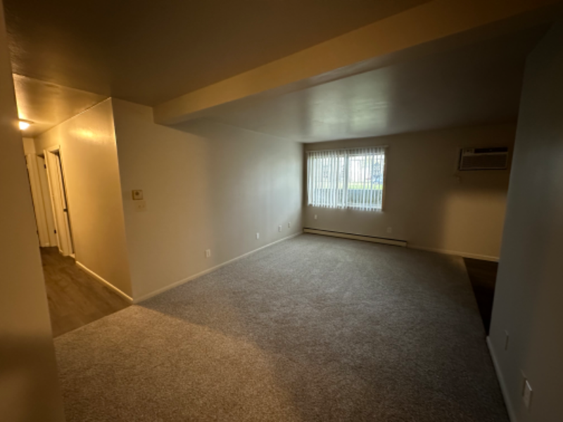 1520 Spruce Ave #10-1 - Photo 5 of 11
