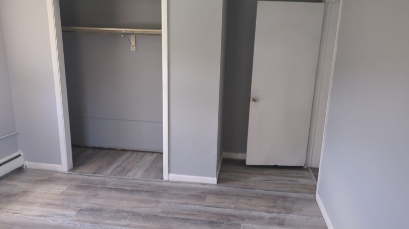 15 Hakes Ave #101 - Photo 7 of 10