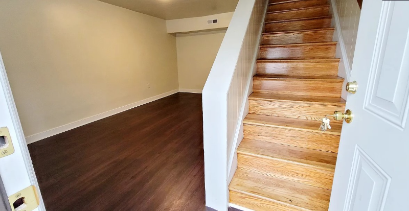 411 W Duval St #G - Photo 2 of 8