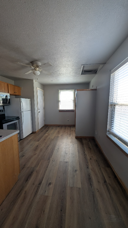 801 N Santa Fe Ave #C - Photo 2 of 5