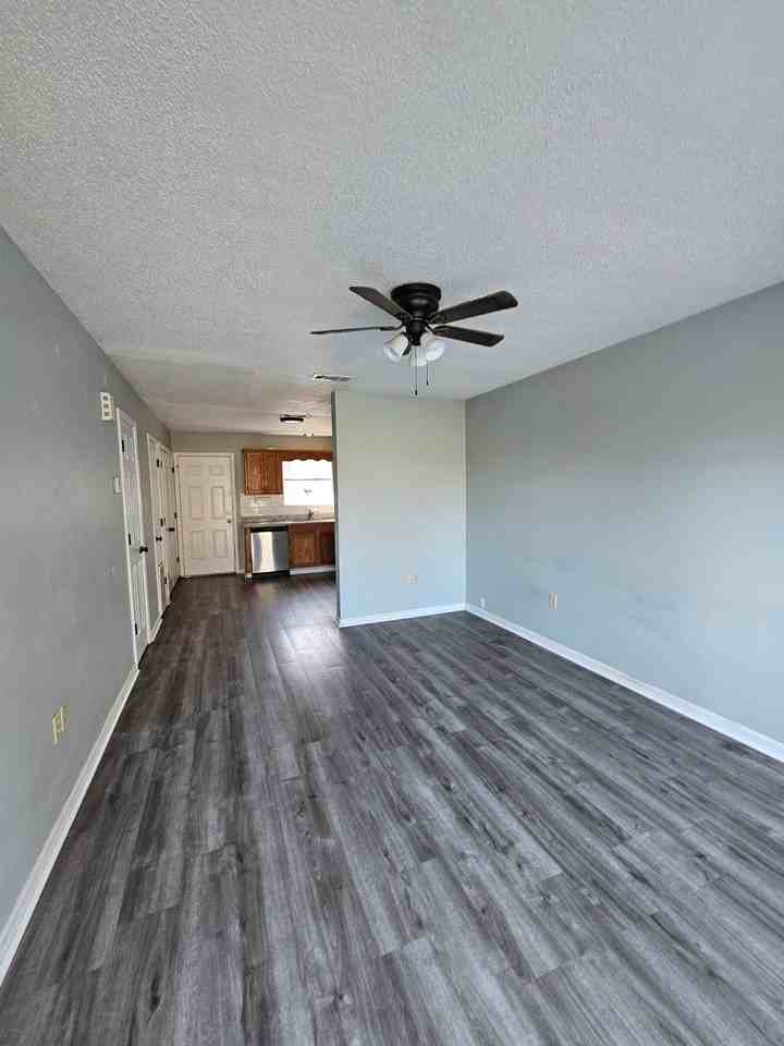 1 Lilac St #4 - Photo 3 of 8