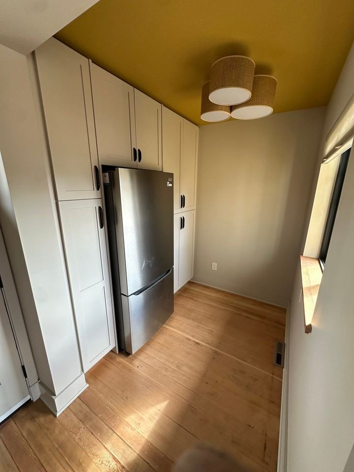 1410 W North St #A - Photo 3 of 9