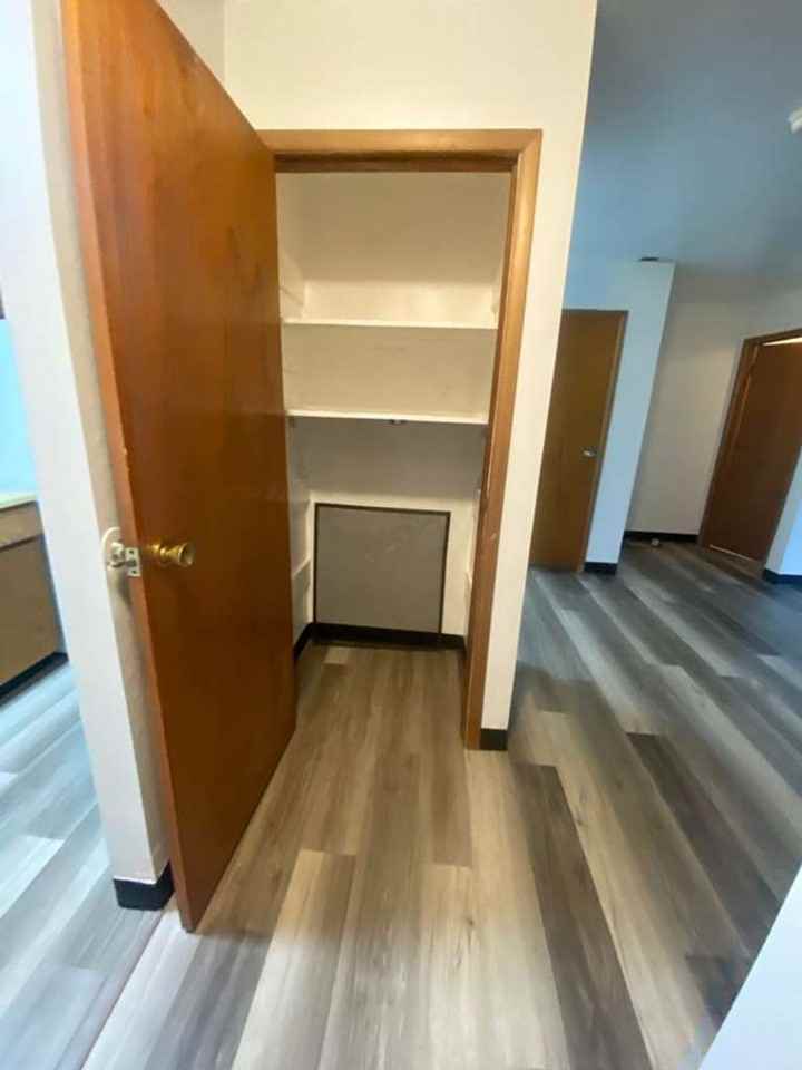 604 2nd St - Photo 7 of 23