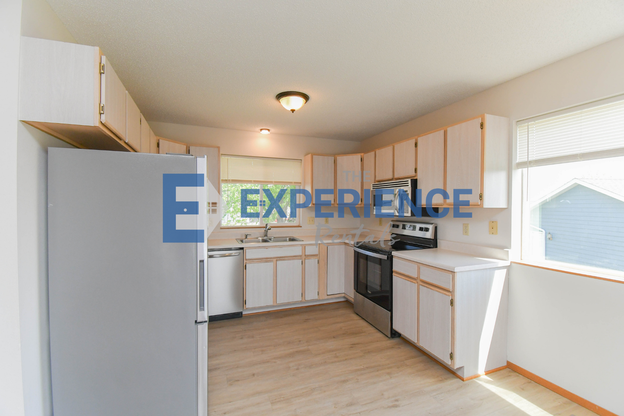 4405 W Antelope Dr - Photo 5 of 39