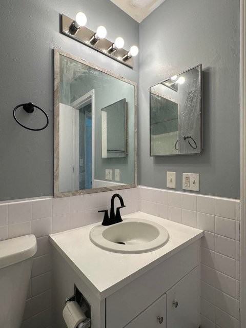 1212 E St #6 - Photo 6 of 21