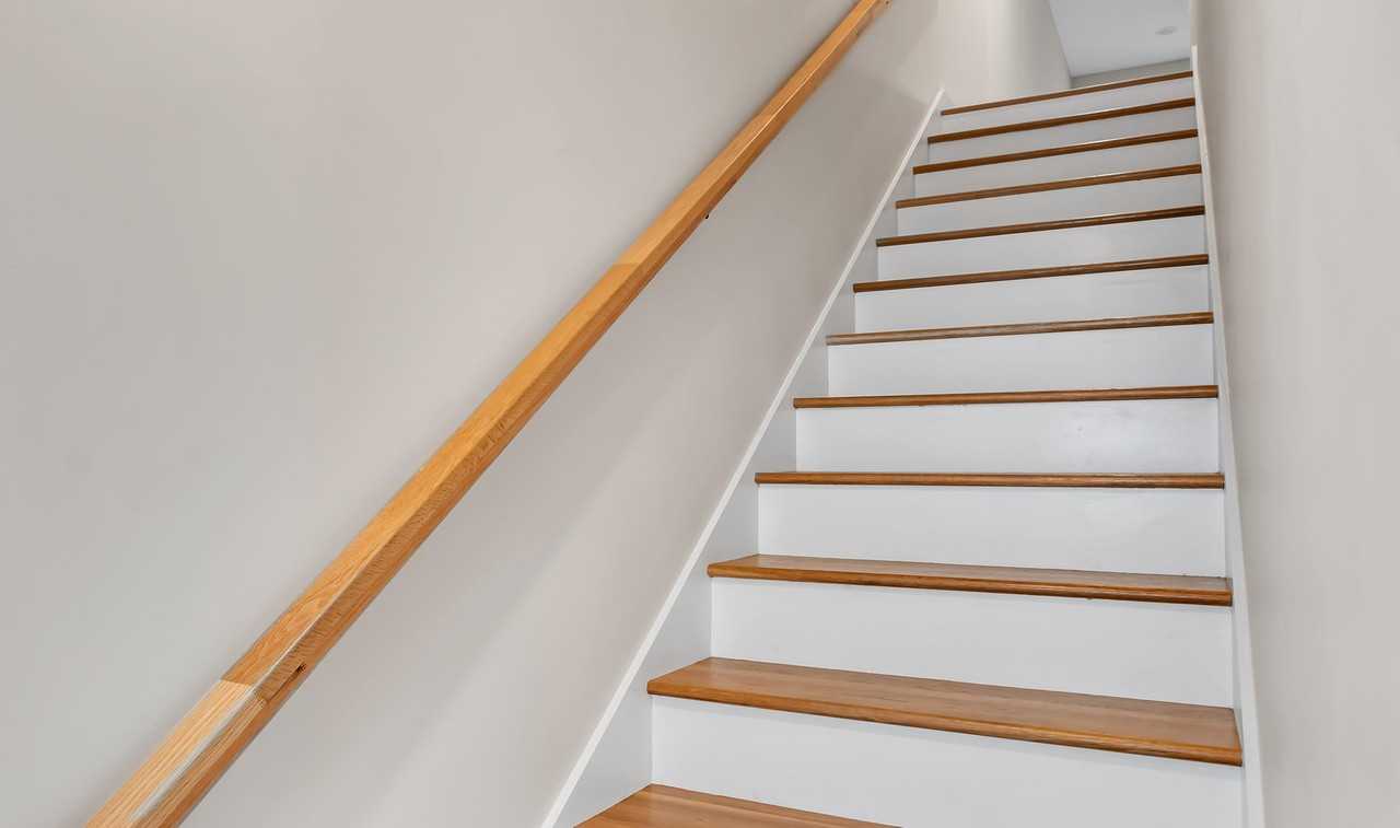 1200 N Woodburn Ave #1 - Photo 7 of 12