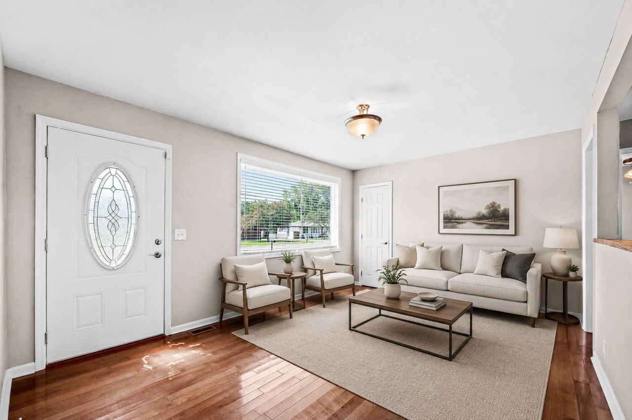 3308 W Hamilton Ave - Photo 4 of 20