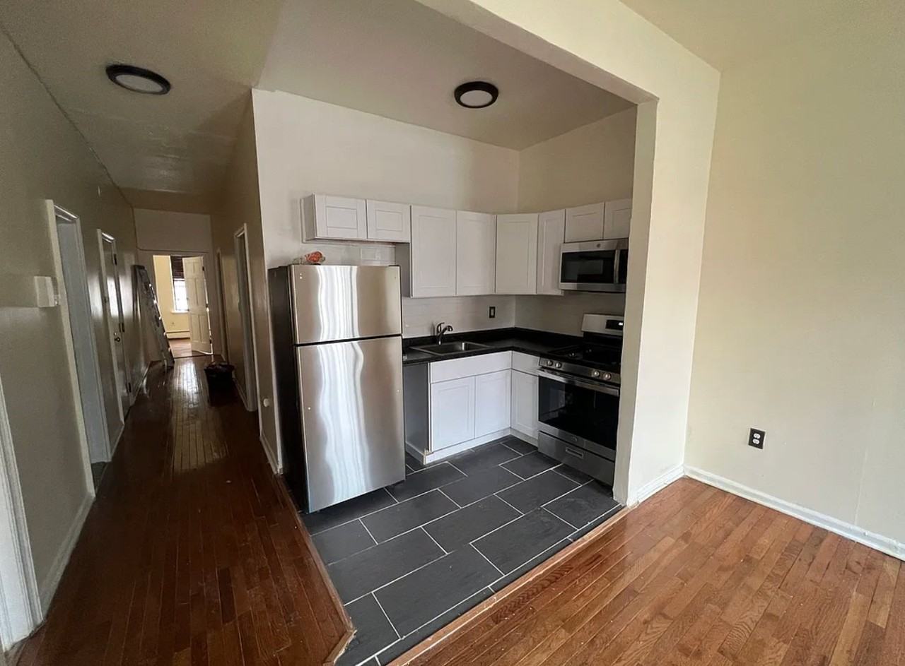 425 Pennsylvania Ave #3 - Photo 2 of 12