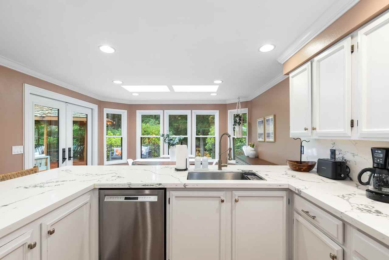 16310 Ne 196th St - Photo 7 of 20
