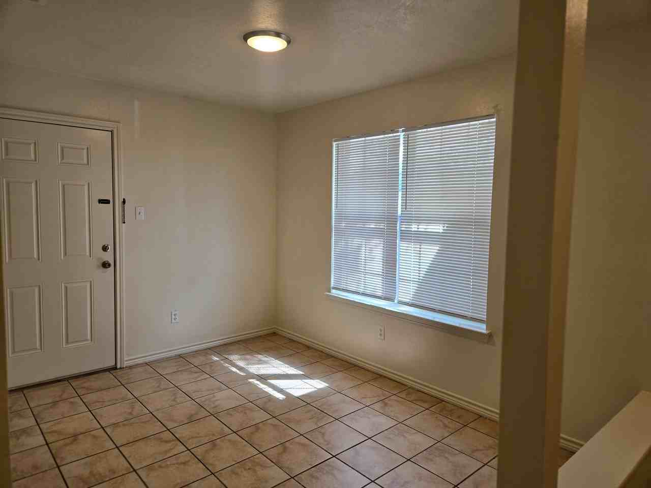 1700 S Dexter Dr #1700 - Photo 4 of 11