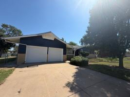 featured image of 519 Claremont Dr