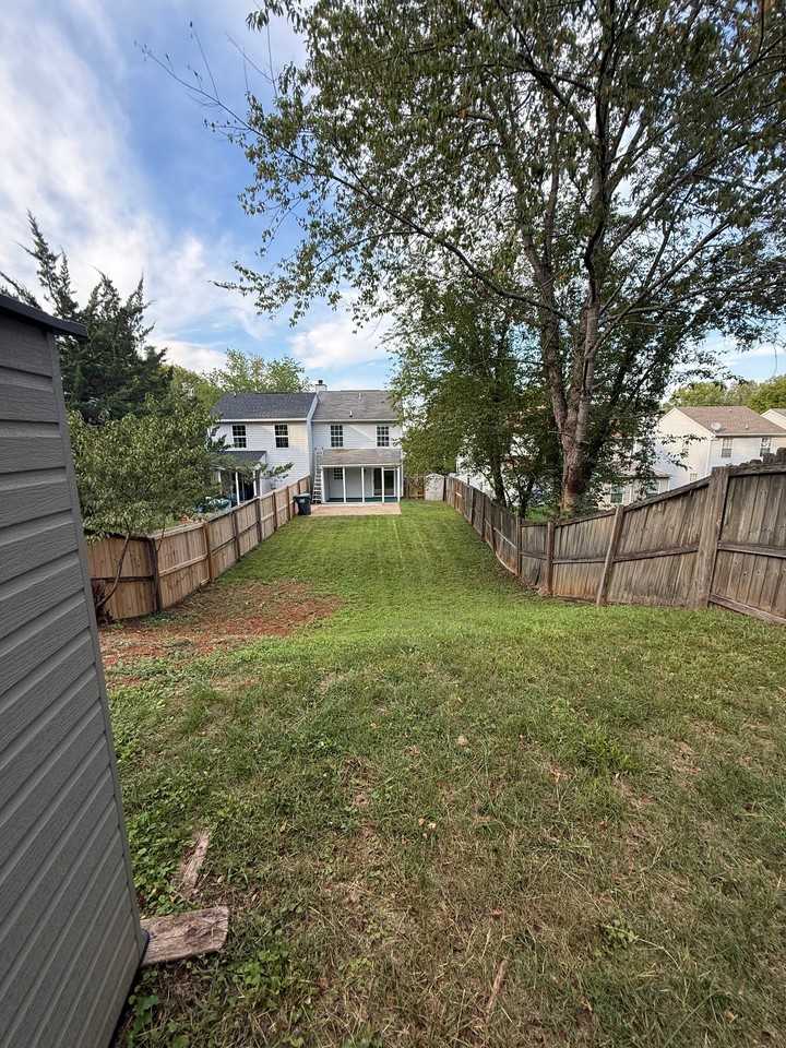 429 Riverside Ave - Photo 6 of 20