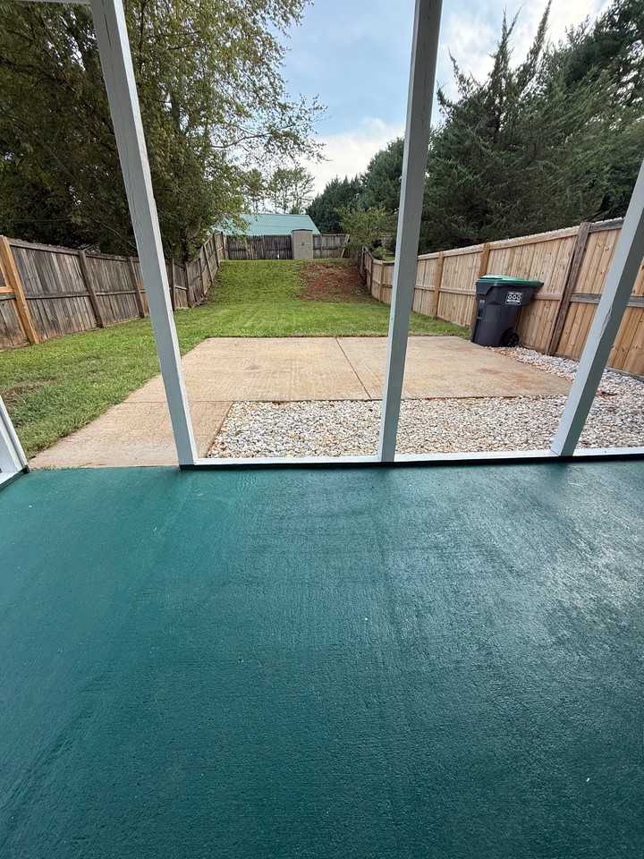 429 Riverside Ave - Photo 7 of 20