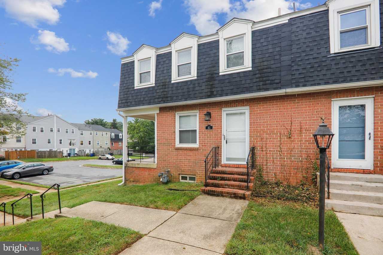 81 Watkins Park Dr - Photo 2 of 20