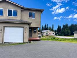 featured image of 1005 E End Rd #2