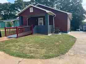 122 Locust St - Photo 1 of 1