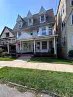 featured image of 423 Wheeler Ave #1