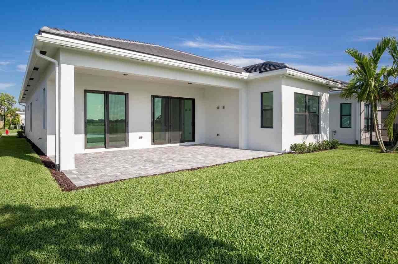 5576 Captiva Ln - Photo 6 of 8