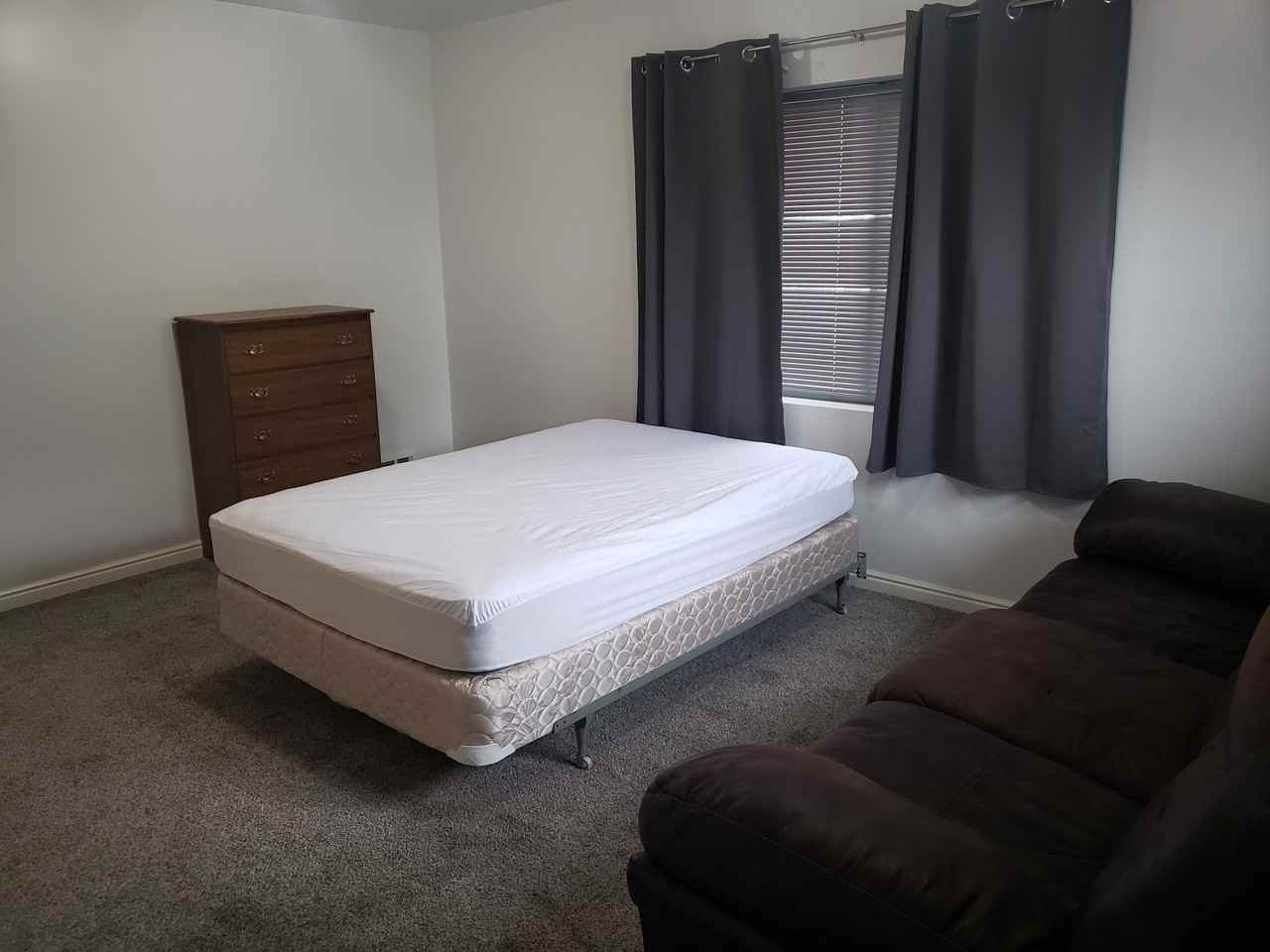 4580 Westsouth - Photo 5 of 8