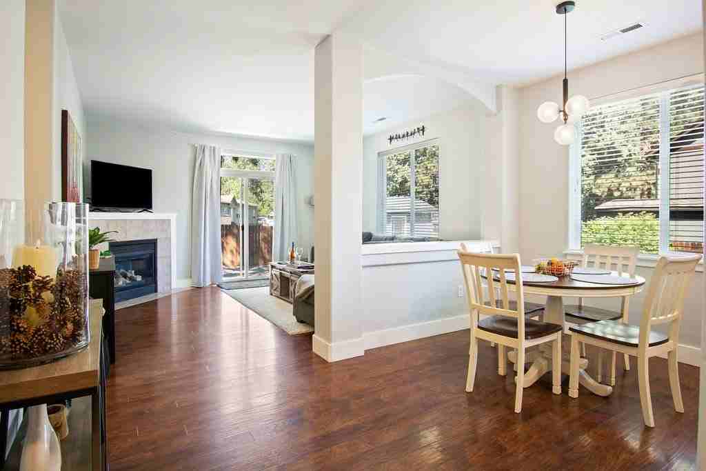 61039 Honkers Ln - Photo 2 of 20