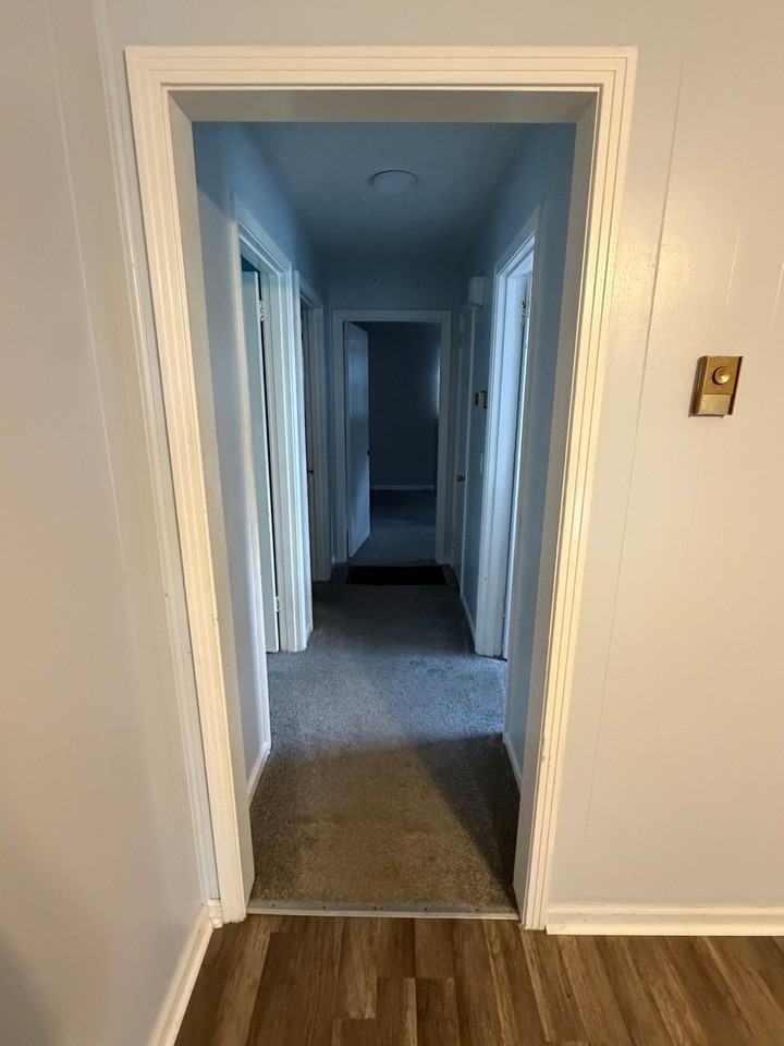 122 Two Valley Rd - Photo 2 of 11
