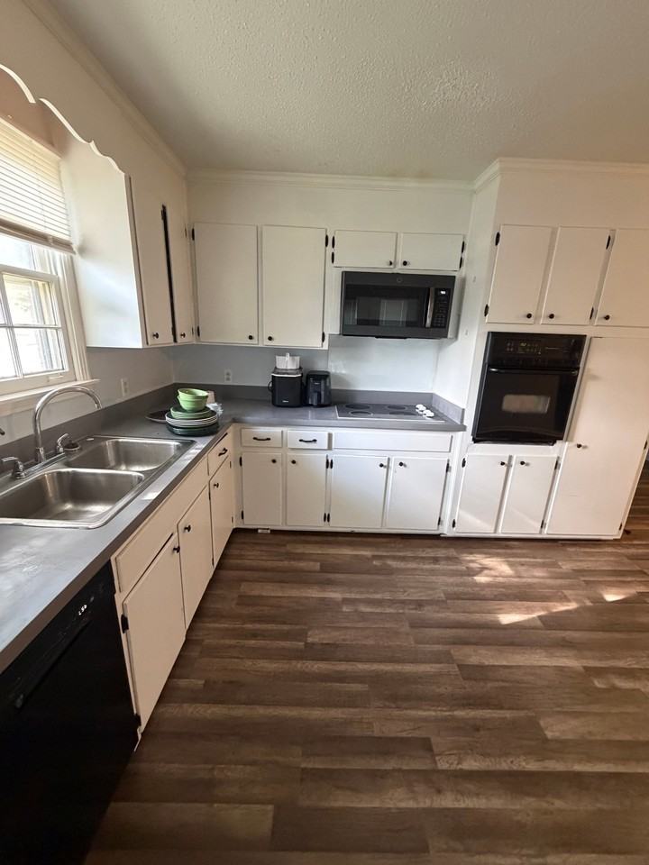 122 Two Valley Rd - Photo 7 of 11