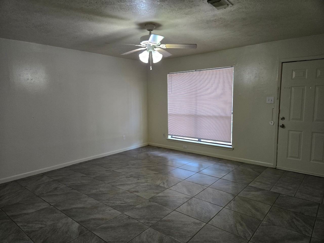 2408 Bandera Dr #B - Photo 2 of 9