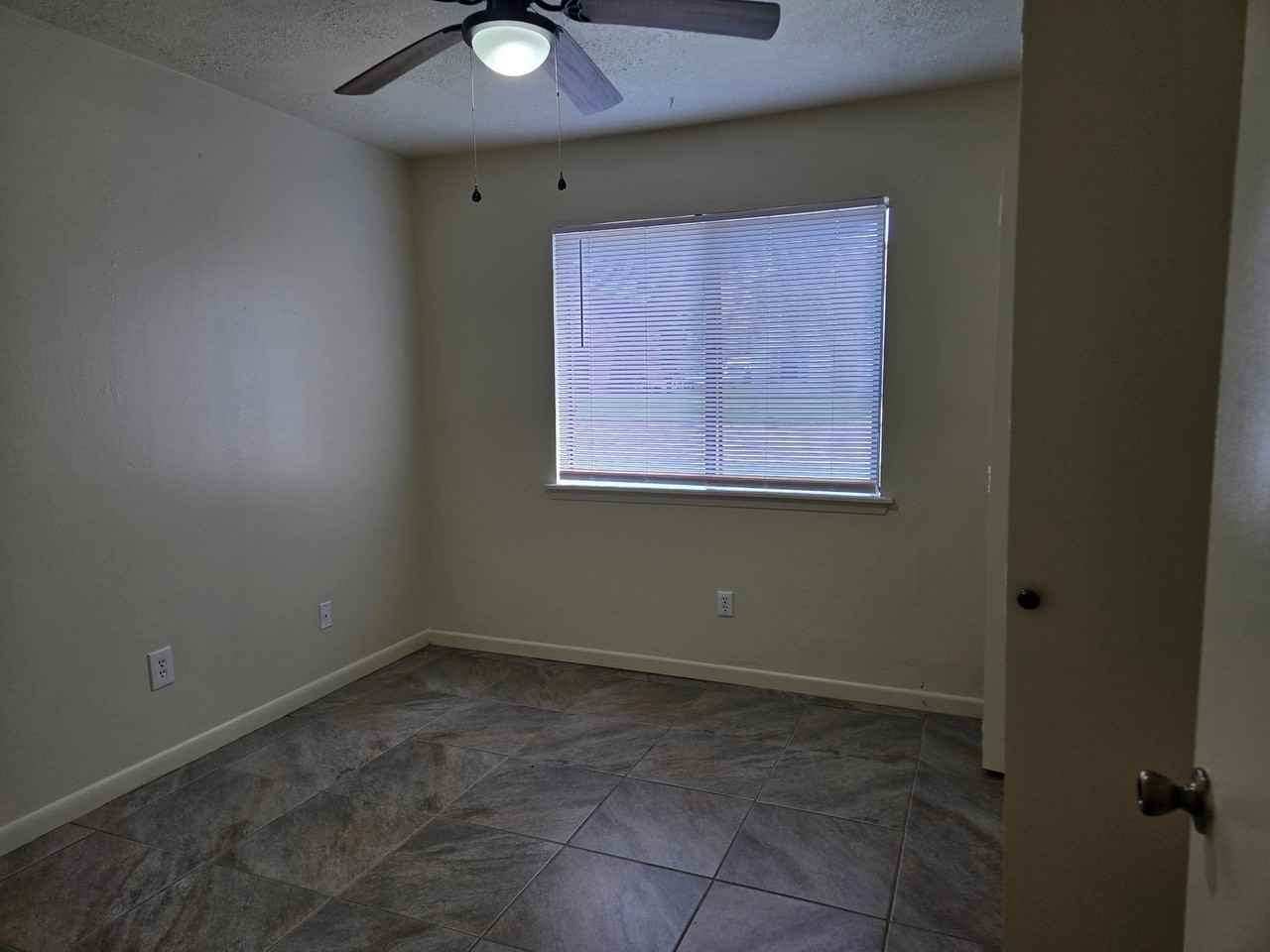 2408 Bandera Dr #B - Photo 4 of 9