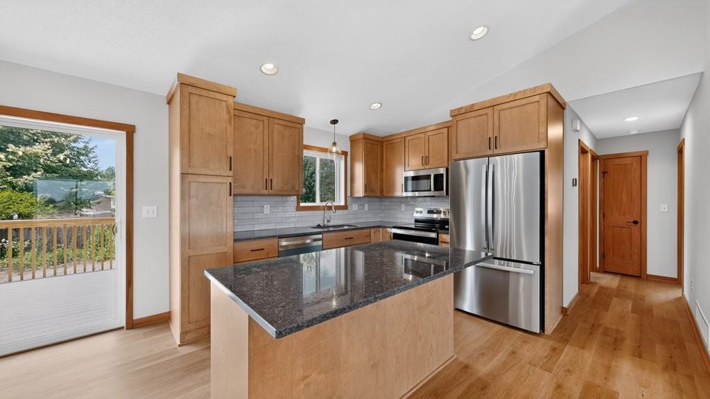6221 Cody Pl Nw - Photo 5 of 20