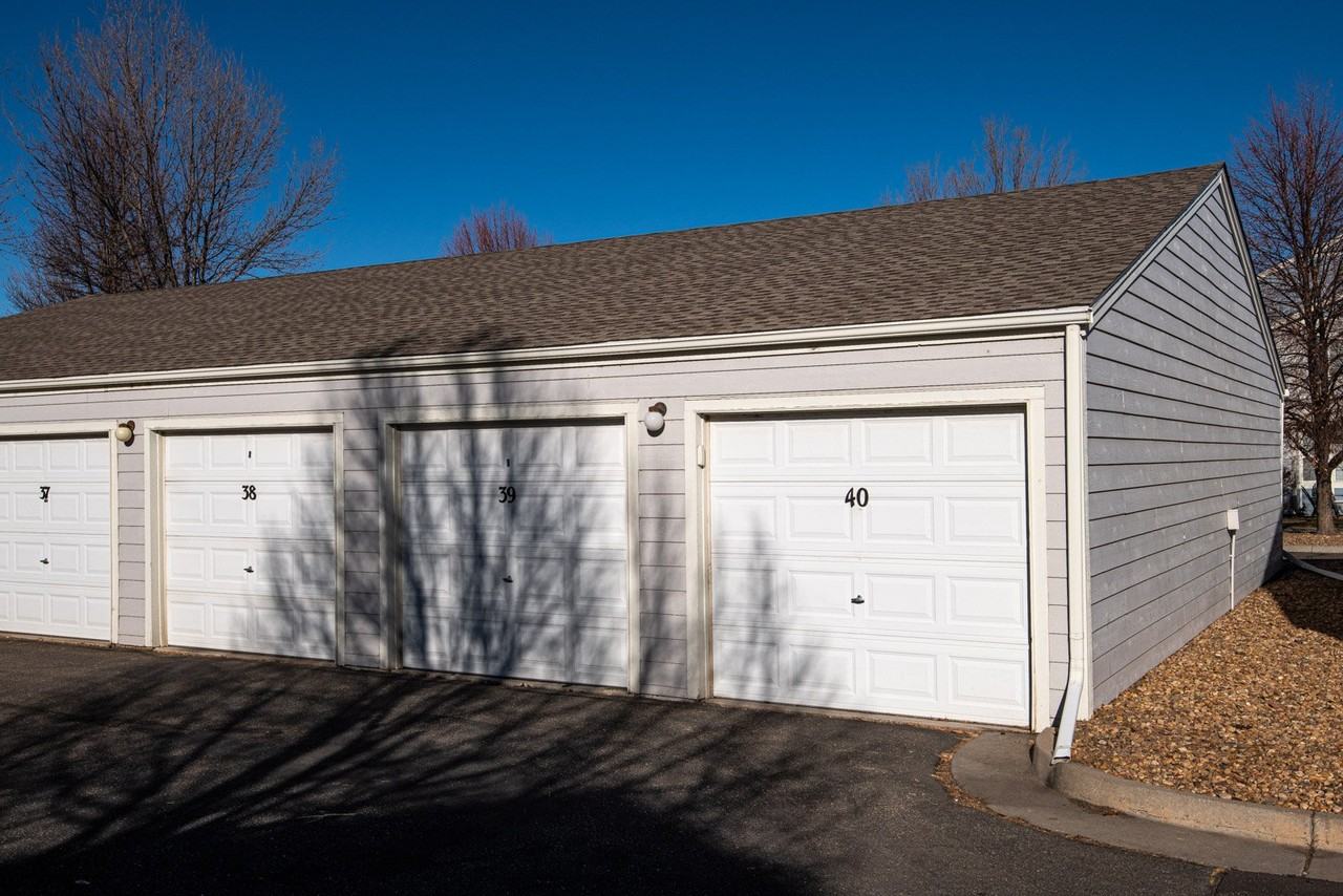 1419 Red Mountain Dr #40 - Photo 2 of 20