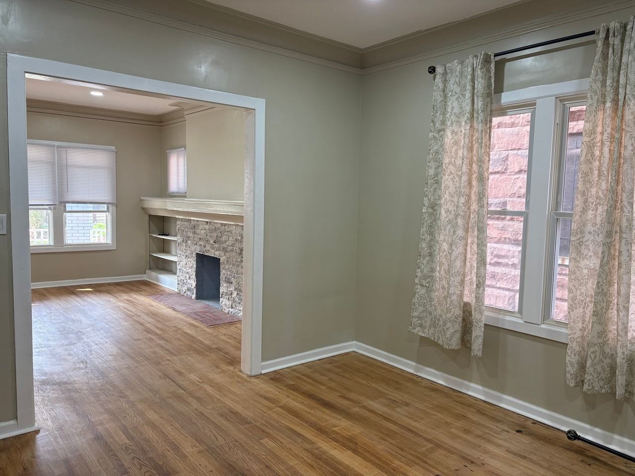 2536 Calvert St #2 - Photo 2 of 20