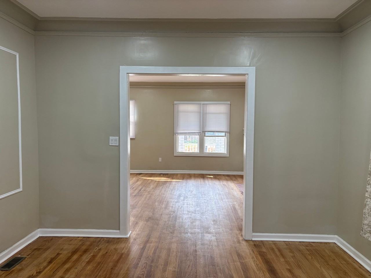 2536 Calvert St #2 - Photo 3 of 20