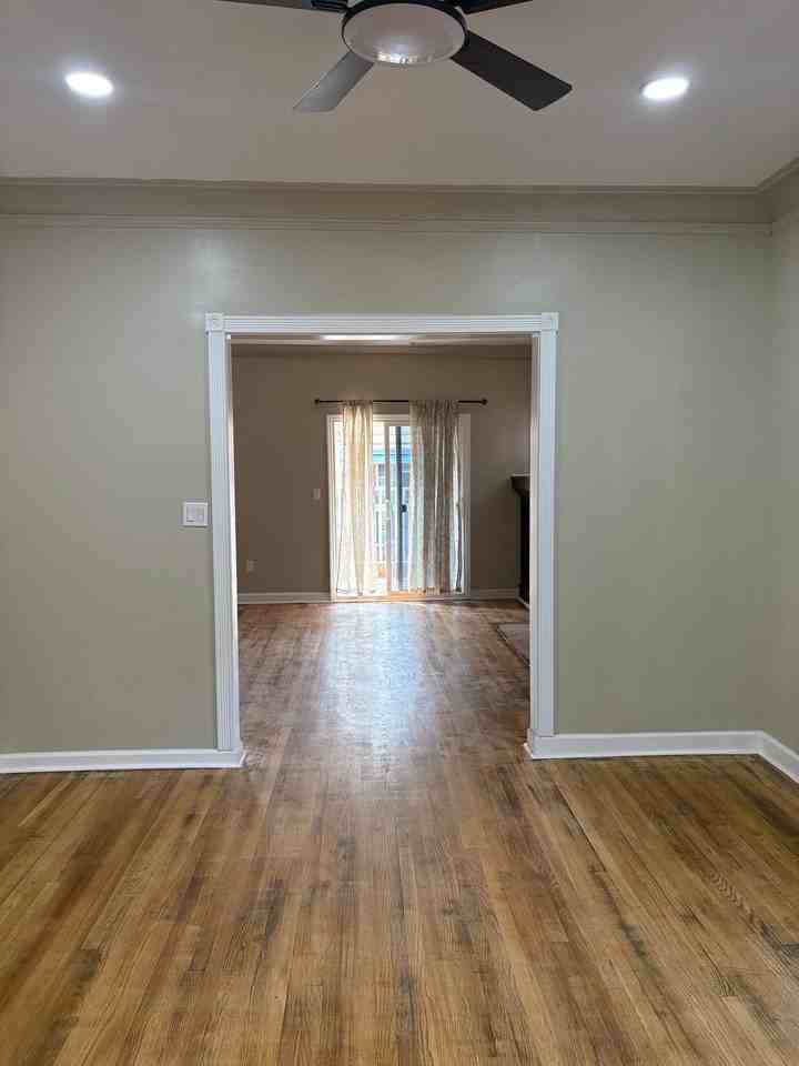 2536 Calvert St #2 - Photo 7 of 20