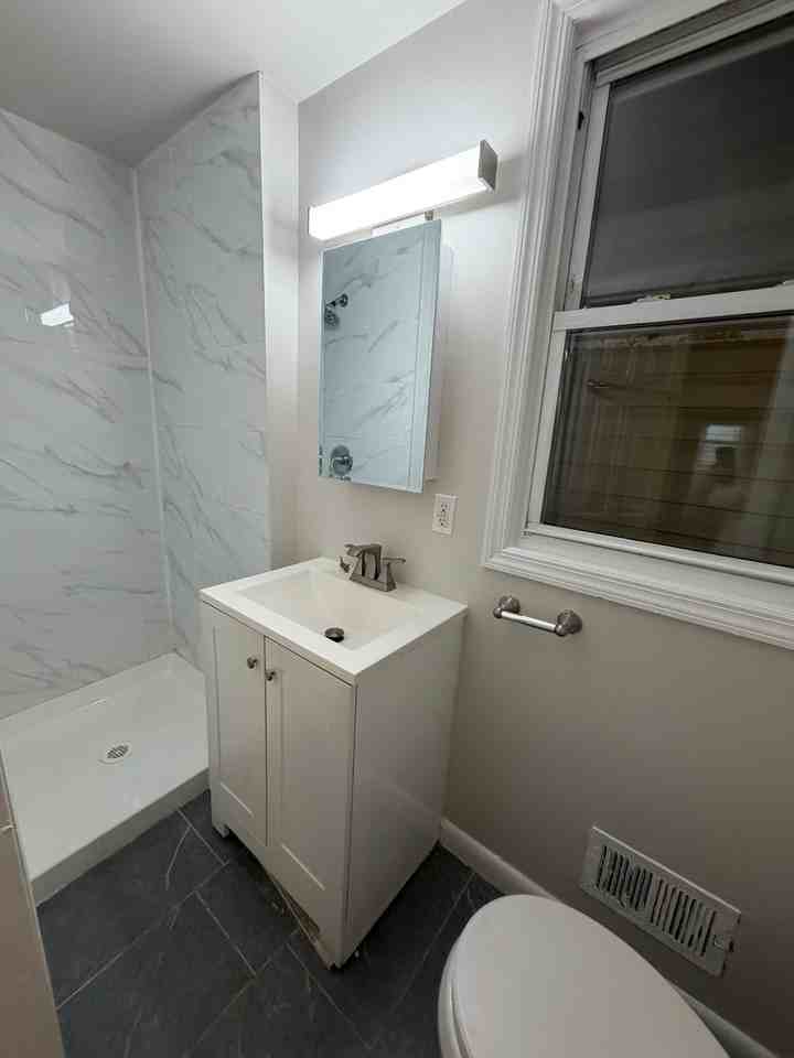 225 New St #1 - Photo 7 of 10