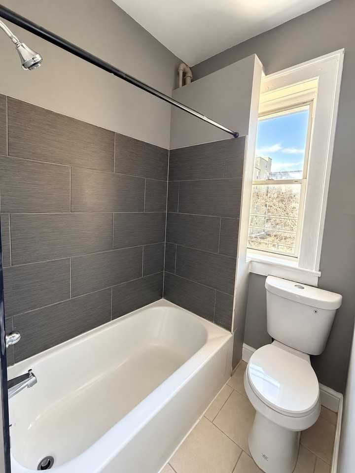 719 Arlington Ave #5A - Photo 7 of 7