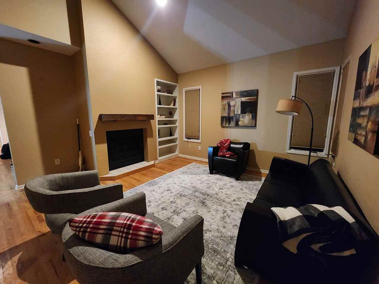 1545 Lodge Ln #5 - Photo 5 of 19