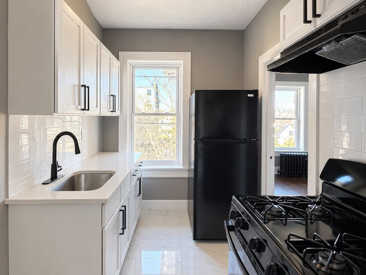 716 Arlington Ave #5C