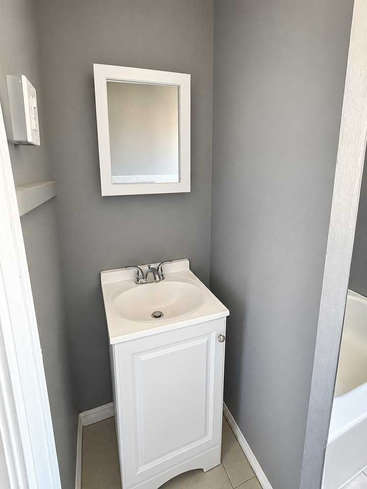 715 Arlington Ave #3D - Photo 6 of 7
