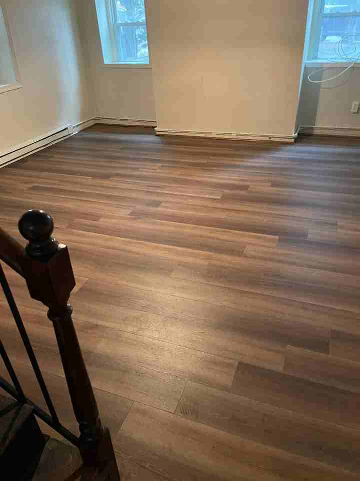 10911 Falls Rd - Photo 4 of 20