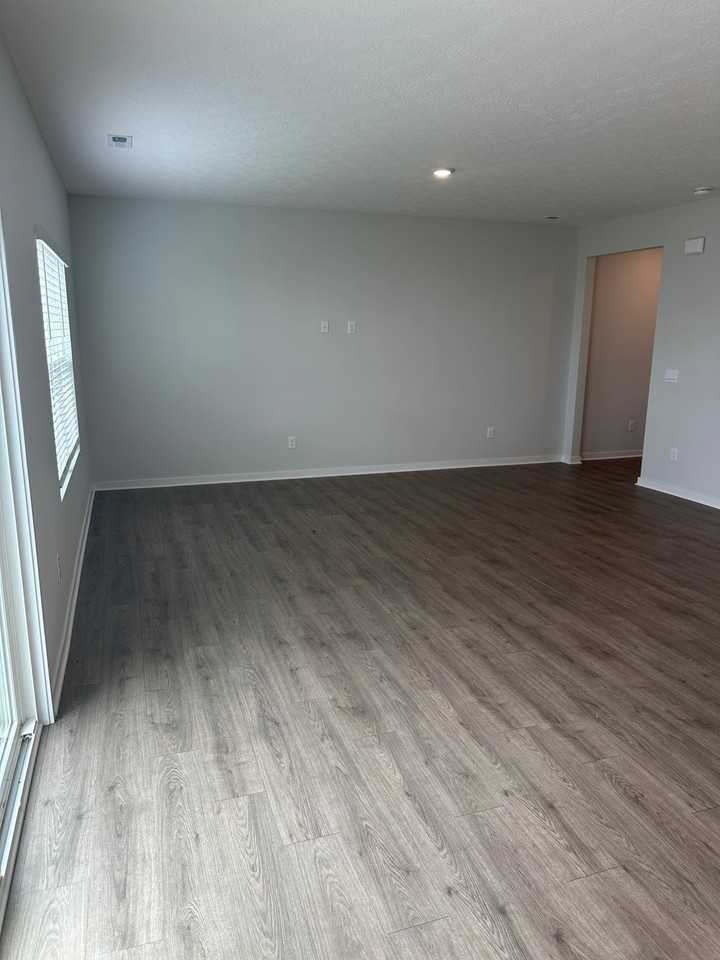 6306 Marinelli Dr N - Photo 3 of 14