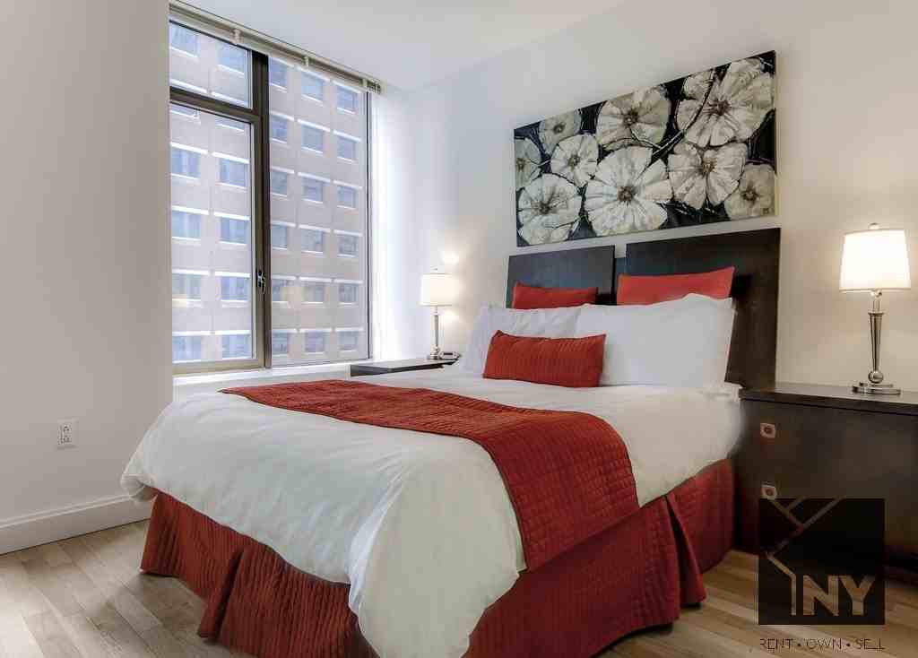 Hanover Sq #13E - Photo 2 of 7