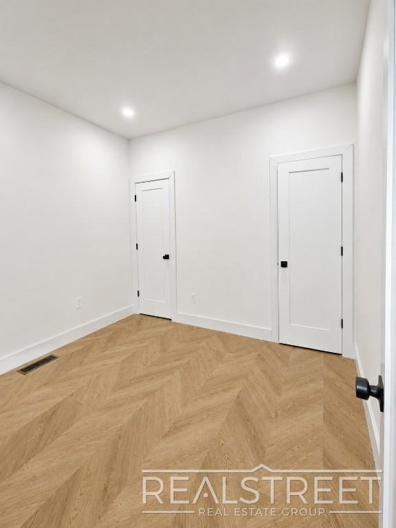 2566 Steinway St #2F - Photo 4 of 14