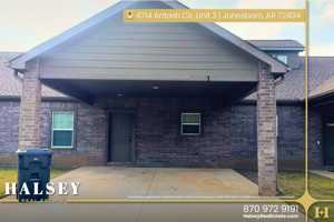 featured image of 4714 Antosh Cir