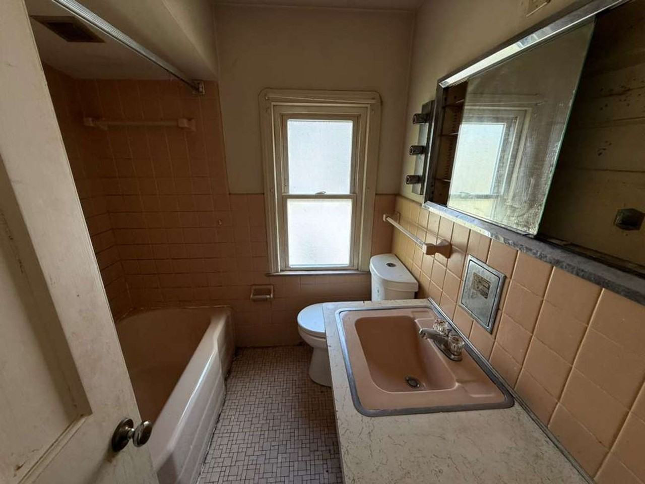 20001 Green Oak Dr - Photo 7 of 13