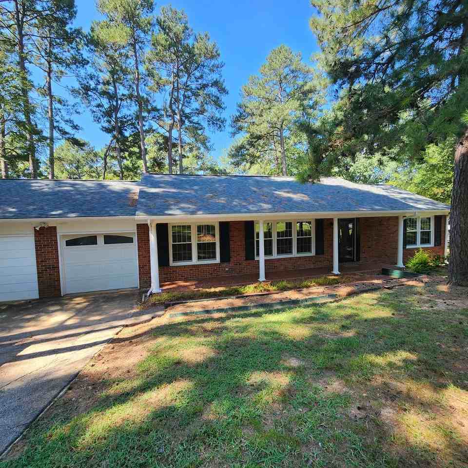 1521 Shelley Rd